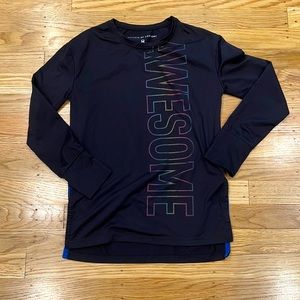 AWESOME stretchy T-shirt